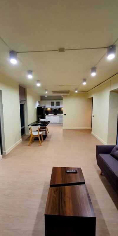 ริเวียร่า คอนโดมิเนียม / Riviera Condominium-3