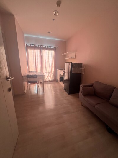 พลัมคอนโด เซ็นทรัล สเตชั่น / Plum Condo Central Station