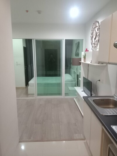 เอสโทร คอนโดมิเนียม / Astro Condominium-4