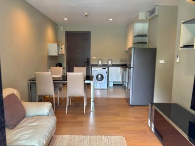 เดอะ เบส พาร์ค เวสต์ / The Base Park West-3