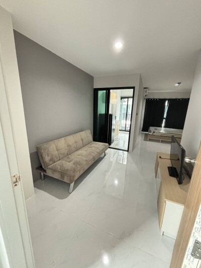 เดอะ ทริปเปิ้ล ไลน์ คอนโดมิเนียม / The Triple Line Condominium-2