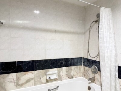 เดอะ แกรนด์ คอนโด / The Grand Condo-8