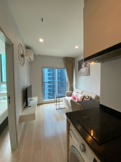 โนเบิล รีวอลฟ์ รัชดา 2 / Noble Revolve Ratchada 2