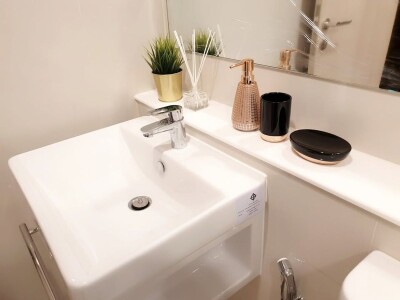 ไลฟ์ วัน ไวร์เลส / life one wireless