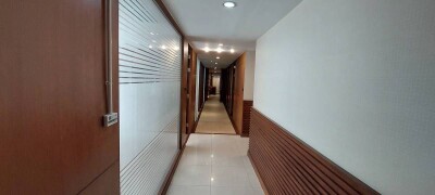 ขาย สำนักงานสารินเพลส ซอยรัชดาภิเษก 46 (ใกล้เมเจอร์รัชโยธิน) ตั้งอยู่ชั้นล่างสุด