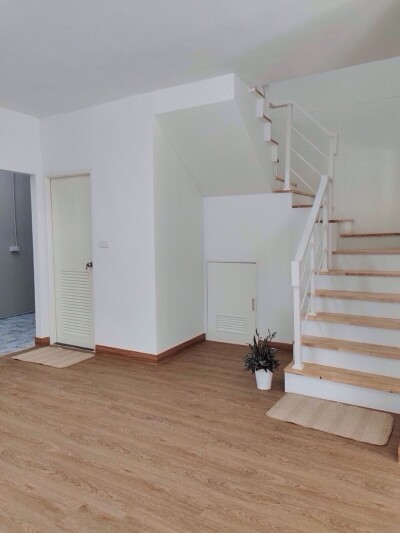 เดอะ คอนเนค 8 วงแหวน - บางนา