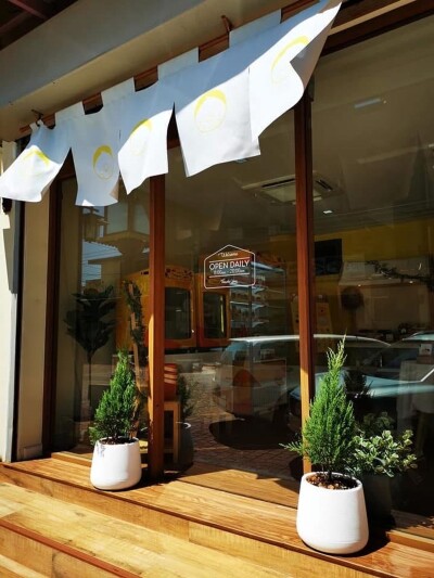 - ให้เช่าพื้นที่ชั้น 1 ตกแต่งสวย