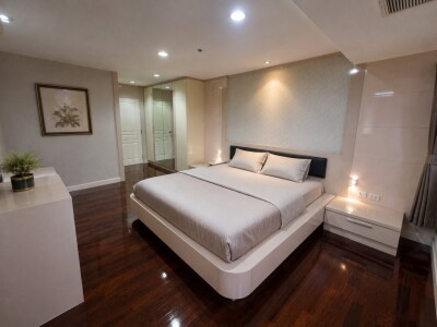 เดอะ วอเตอร์ฟอร์ด ไดมอนด์ สุขุมวิท 30/1 / The Waterford Diamond Sukhumvit 30/1-3