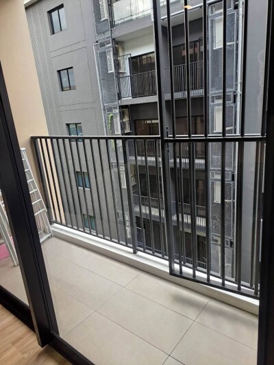 บลอสซั่ม คอนโด แอท สาทร - เจริญราษฎร์ / Blossom Condo @ Sathorn - Charoenrat