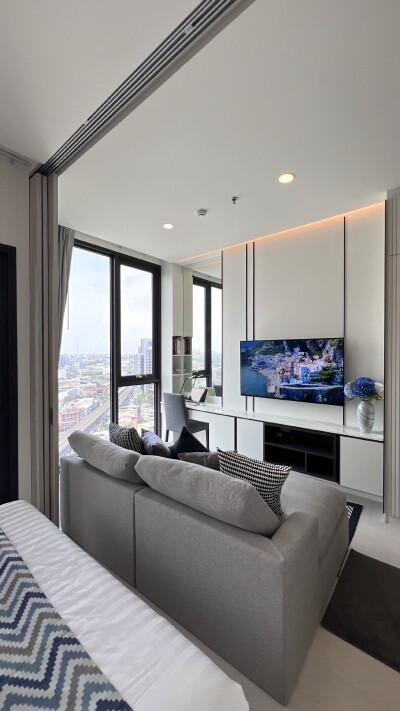 แมสซารีน รัชโยธิน / - ชั้น 21 ขนาด 42ตรม.-12