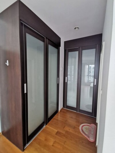 ไฮฟ์ ตากสิน / Hive Taksin-6