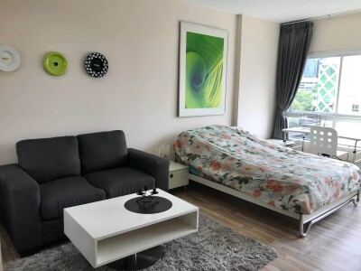 พีจี พระรามเก้า คอนโดมิเนียม / PG RAMA 9 Condominium
