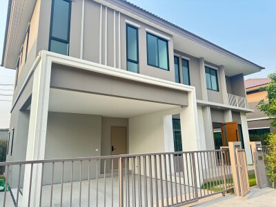 ไซมิส โฮล์ม พหลฯ - วิภาวดี / บ้านเดี่ยว 2 ชั้น  4 ห้องนอน  5 ห้องน้ำ-2