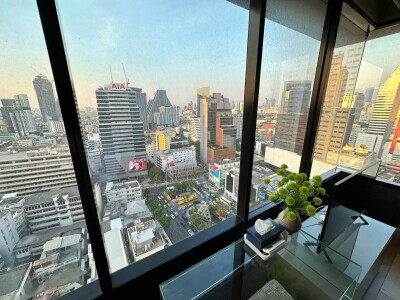 เอ็ม สีลม / M Silom-7