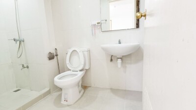 ไอคอนโด สุขาภิบาล 2 /  1 ห้องน้ำ, 1 ห้องครัว และ 1 ห้องนั่งเล่น