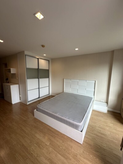 คาซ่า คอนโด รัชดา - ท่าพระ / Casa Condo Ratchada - Tha-Pra