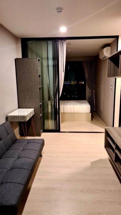 ไนท์บริดจ์ พหลโยธิน - อินเตอร์เชนจ์ / Knightsbridge Phaholyothin - Interchange-1