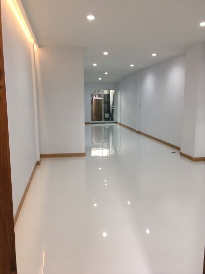 ทาวน์เฮ้าส์ รีโนเวทใหม่ ปุณณวิถี 47  / ตรงข้ามคอนโดเดอะกรีน 2ทาวน์เฮ้าส์ 22 ตร.วา 2 ชั้น