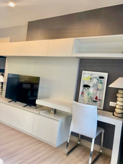 เออร์บาโน่ แอบโซลูท สาทร - ตากสิน / Urbano Absolute Sathon - Taksin