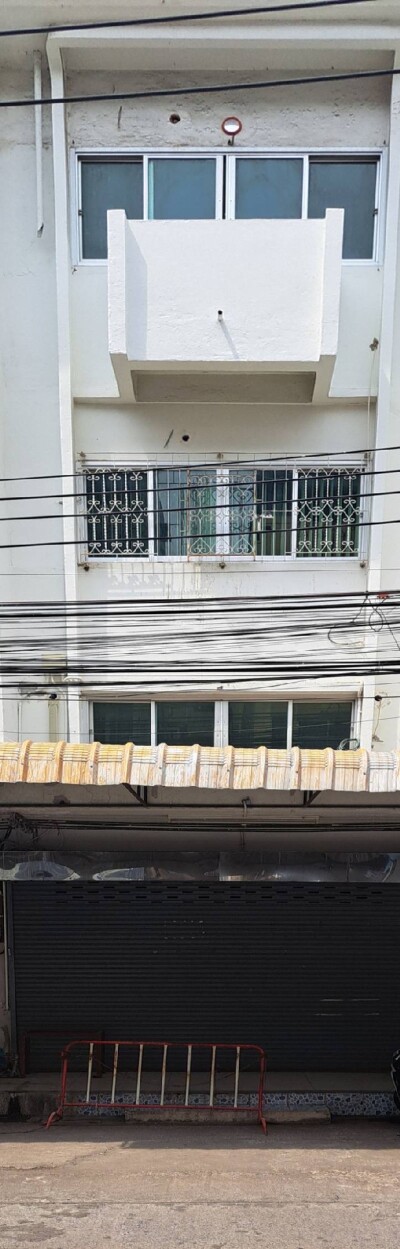 🏢 ให้เช่าอาคารพาณิชย์ 4 ชั้น | พหลโยธิน 37/1 (ห่างถนนใหญ่เพียง 50 ม.)-1