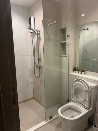 ไลฟ์ อโศก - พระราม 9 / Life Asoke - Rama 9