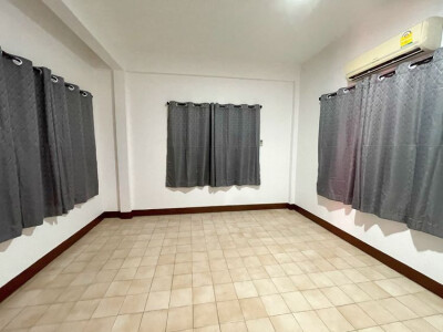 🔥 **ให้เช่าบ้านเดี่ยว 2 ชั้น หมู่บ้านรุ่งเรือง 5** 🔥-5