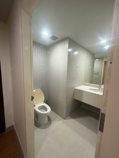 เดอะ เทรนดี้ คอนโดมิเนียม / The TRENDY Condominium