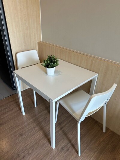 คิว ประสานมิตร / Q Prasarnmit