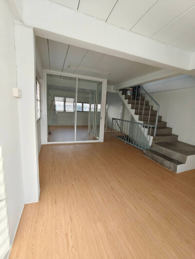 อัพเดทล่าสุด 6/12/2568 : 🏡 ให้เช่า อาคารพาณิชย์ หลังหัวมุม ซอยเทพารักษ์ 78 (โกสิน)-16