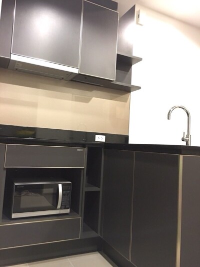 นายน์ บาย แสนสิริ / Nye By Sansiri