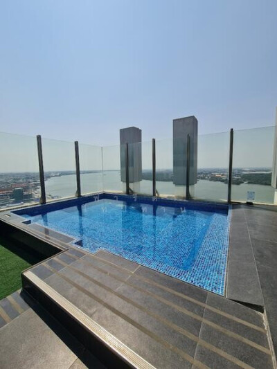 ไนท์บริดจ์ สกายริเวอร์ โอเชียน / Knightsbridge Sky River Ocean