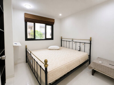 เดอะ แกรนด์ คอนโด / The Grand Condo-2