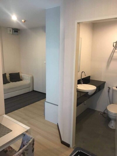 เฟรช คอนโด /  ชั้น 1 วิวสระ ใกล้ MRT เตาปูน-7