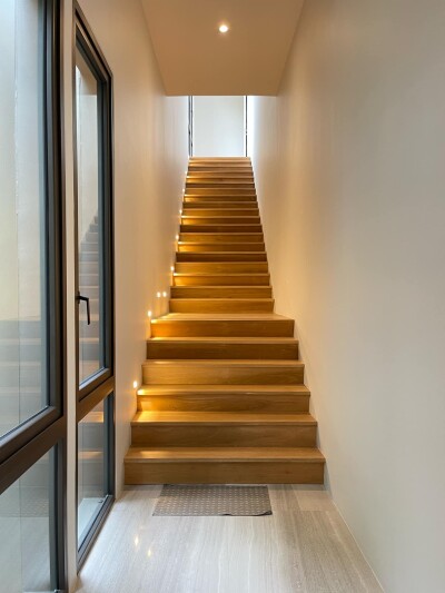 สันติบุรี เดอะ เรสซิเดนเซส / 1,415 ตารางเมตร