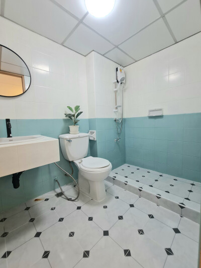 ลุมพินี เซ็นเตอร์ ลาดพร้าว 111 / Lumpini Center Ladprao 111