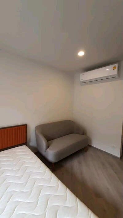 เดอะ เบส สะพานใหม่ / The Base Saphanmai-2