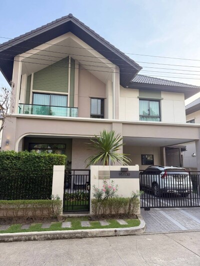 บางกอก บูเลอวาร์ด ศรีนครินทร์ - บางนา / 3 ห้องนอน | 3 ห้องน้ำ-2