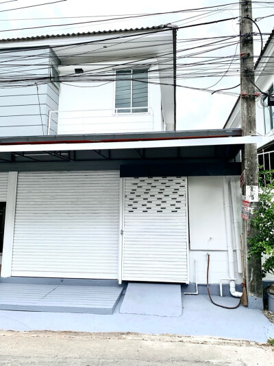 🏠 ให้เช่า ทาวน์เฮ้าส์ 2 ชั้น | หลังมุม