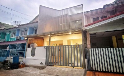 บ้านพฤกษา 12/1 รังสิต คลอง 3 / 18 ตรว., 3 ห้องนอน, 2 ห้องน้ำ, ห้องครัวใหญ่+มินิบาร์ สไตล์วินเทจ