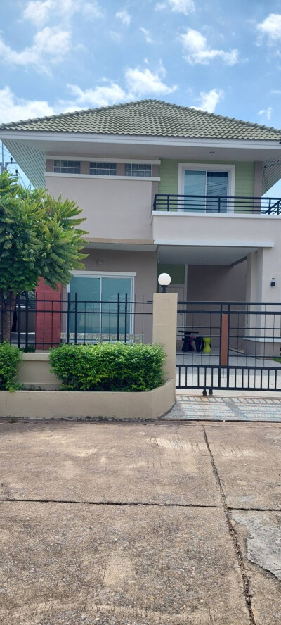 ดิเอมเมอรัล การ์เด้น & สปอร์ตคลับ / The Emerald Garden & Sport Club-1