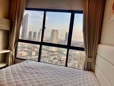 เออร์บาโน่ แอบโซลูท สาทร - ตากสิน / Urbano Absolute Sathon - Taksin