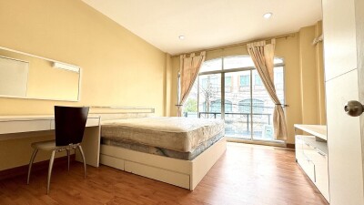 บ้านกลางเมือง เดอะ ปารีส พระราม 9 - รามคำแหง-7