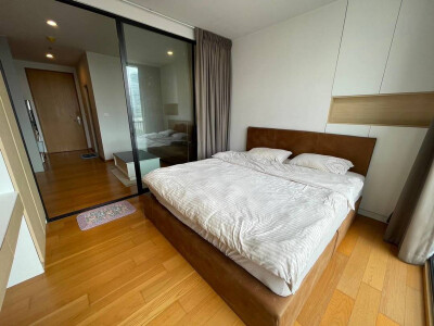 โนเบิล รีโว สีลม / Noble Revo Silom