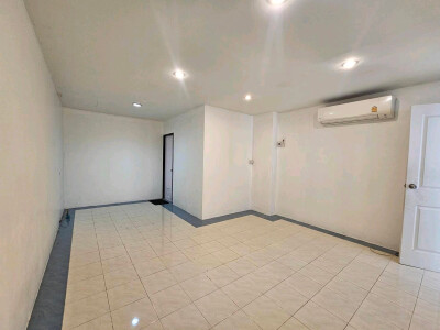 บดินทร์ สวีท โฮม / Bodin Suite Home-4