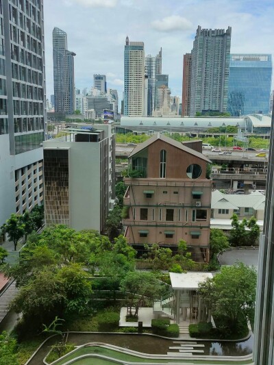 ไลฟ์ อโศก - พระราม 9 / Life Asoke - Rama 9-10