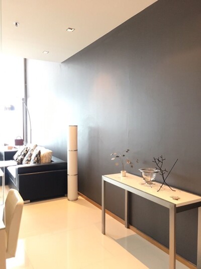 อัพเดตล่าสุด 23/3/2568 : ดิ เอ็มโพริโอ เพลส / พื้นที่ใช้สอย 80 ตร.ม.-2