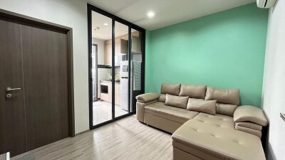 เดอะ ไลน์ วงศ์สว่าง / 1 ห้องน้ำ  1 ห้องครัว  ขนาด 32 ตรม.