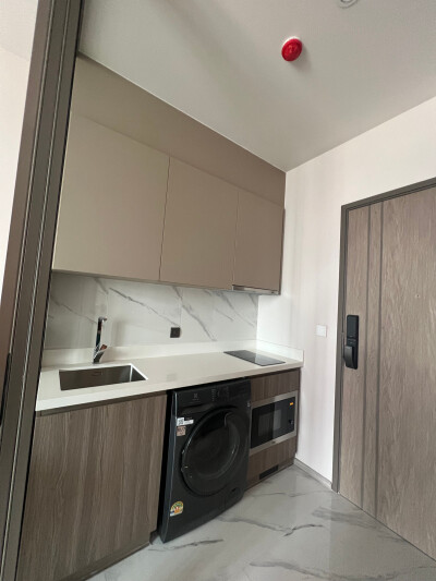 ริธึ่ม เอกมัย เอสเตท / Rhythm Ekkamai Estate