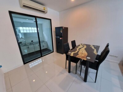 บ้านกลางเมือง กัลปพฤกษ์