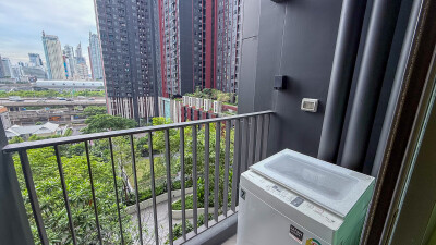 ไลฟ์ อโศก - พระราม 9 / Life Asoke - Rama 9